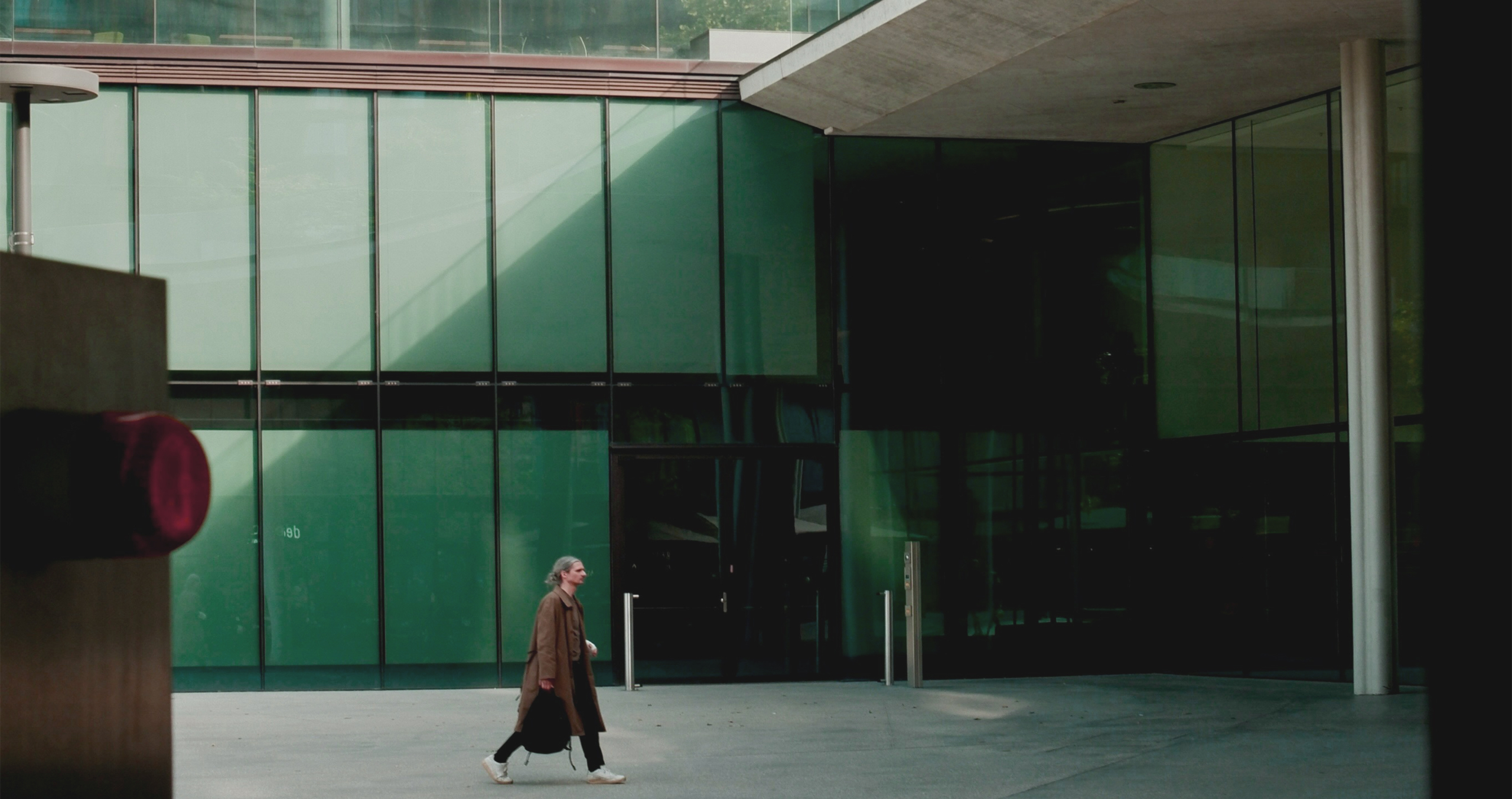 Futures of Work ~ Innovative methods, familiar blind spots